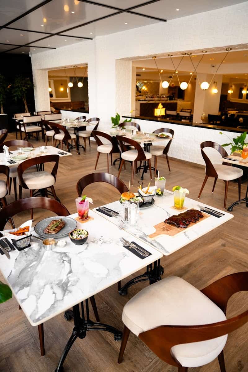 Restaurant Le Lambermont Steak & Ribs – Tanger à Tanger, Maroc