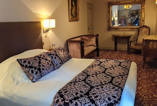 Restaurant Le Logis du Péré à Saint-Coutant-le-Grand, France