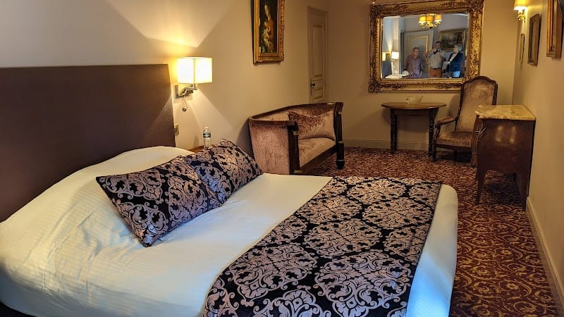 Restaurant Le Logis du Péré à Saint-Coutant-le-Grand, France