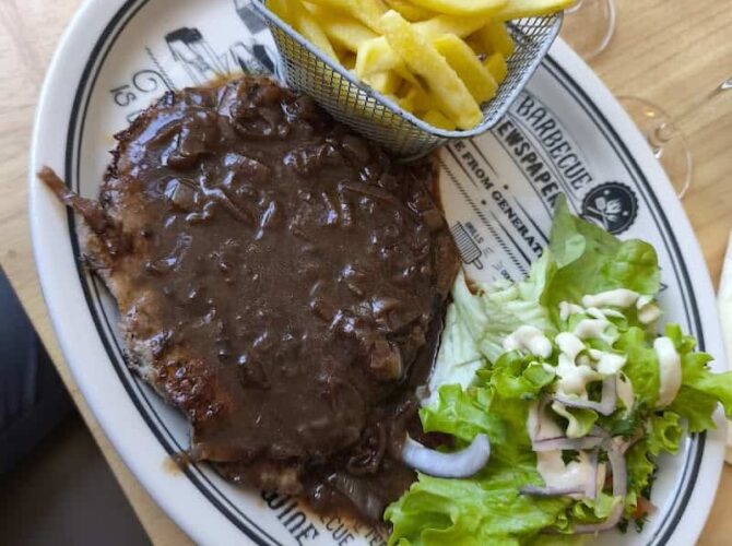 Restaurant Le Loup de Mer à Marseillan, France