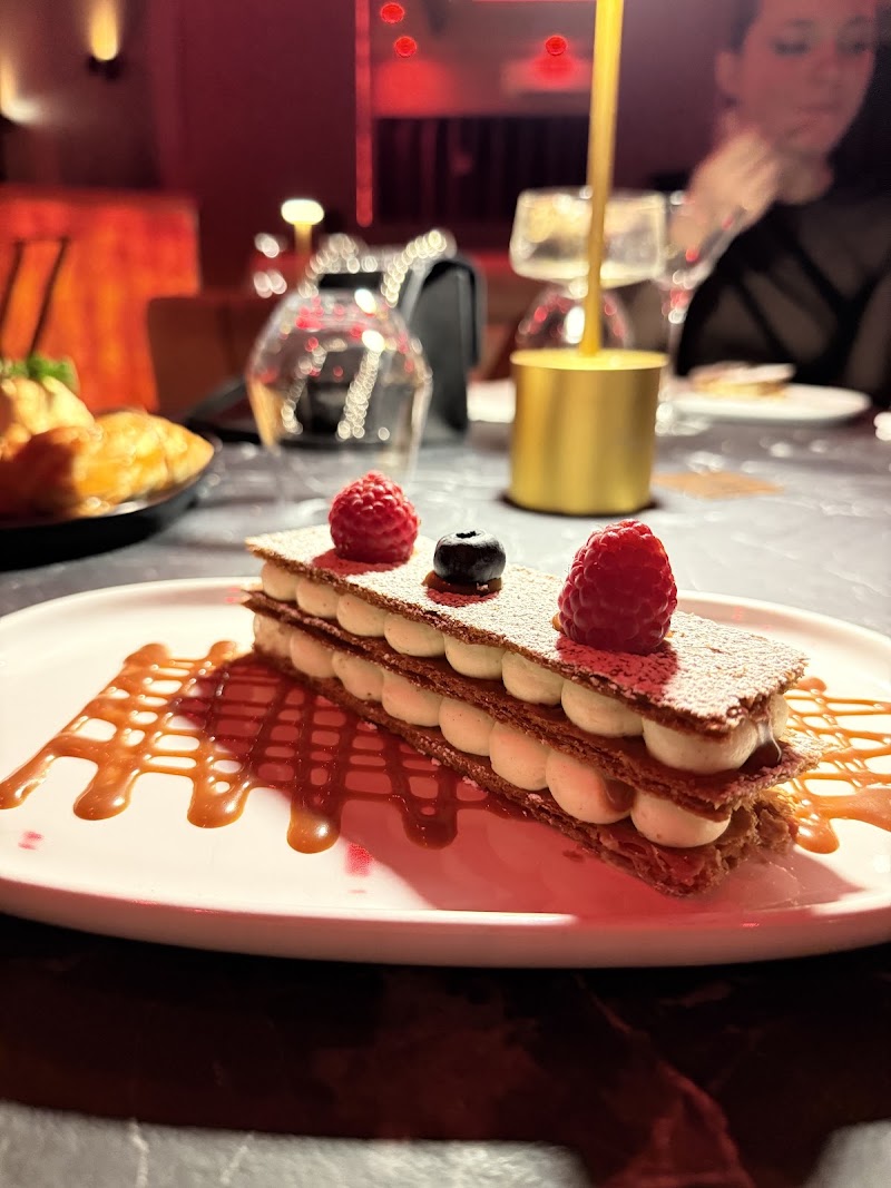 Restaurant Le Marceau Courbevoie à Courbevoie, France