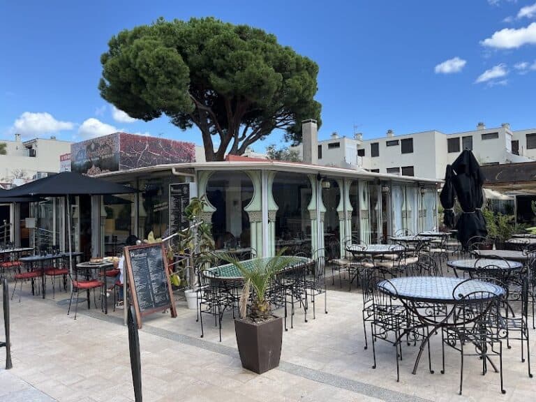 Restaurant Le Marrakech à Bormes-les-Mimosas, France — photo 1