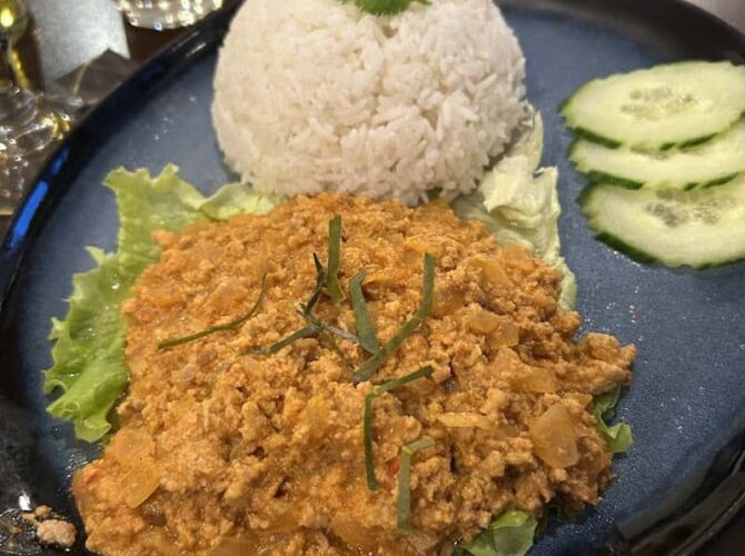 Restaurant Le Mékong Café à Saint-Ouen-sur-Seine, France