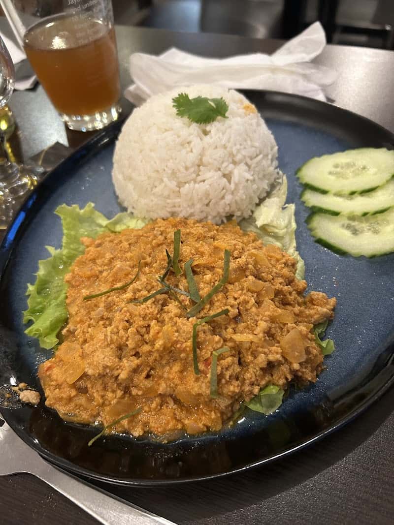 Restaurant Le Mékong Café à Saint-Ouen-sur-Seine, France