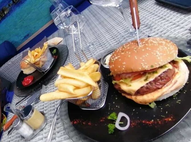 Restaurant Le Mistral à Lardy, France