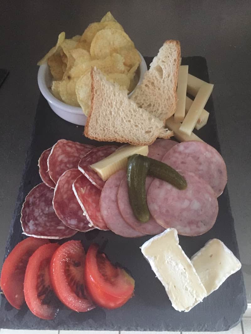 Restaurant Le Neceen à Nécy, France