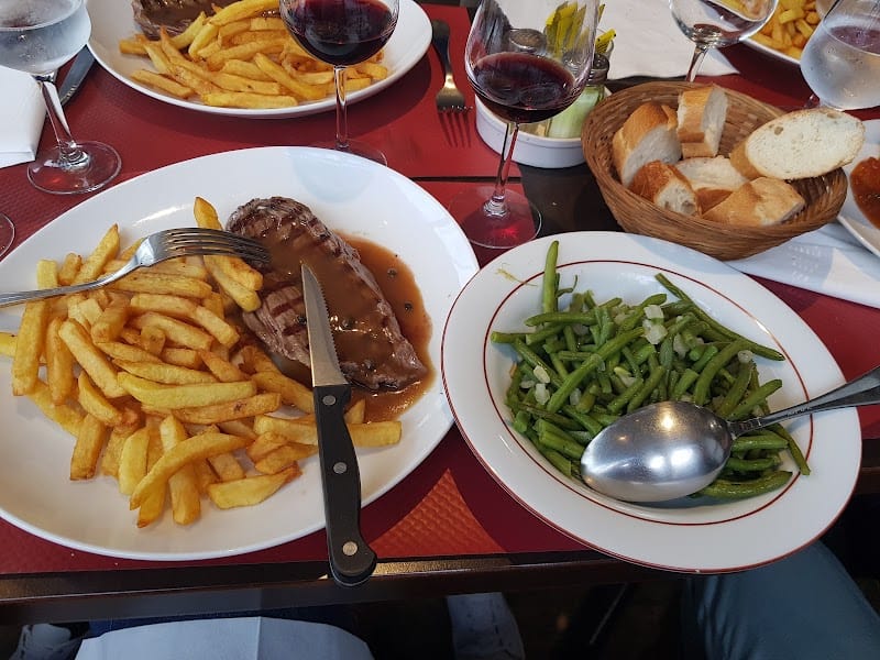 Restaurant Le Paddock à Pontoise, France