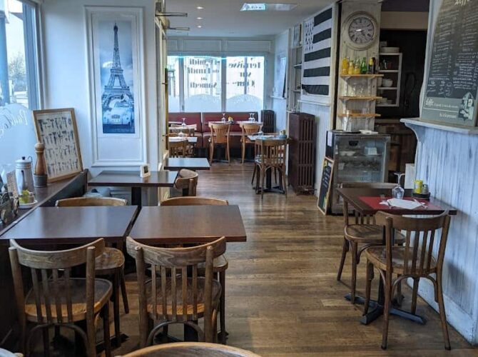 Restaurant Le Paddock à Pontoise, France