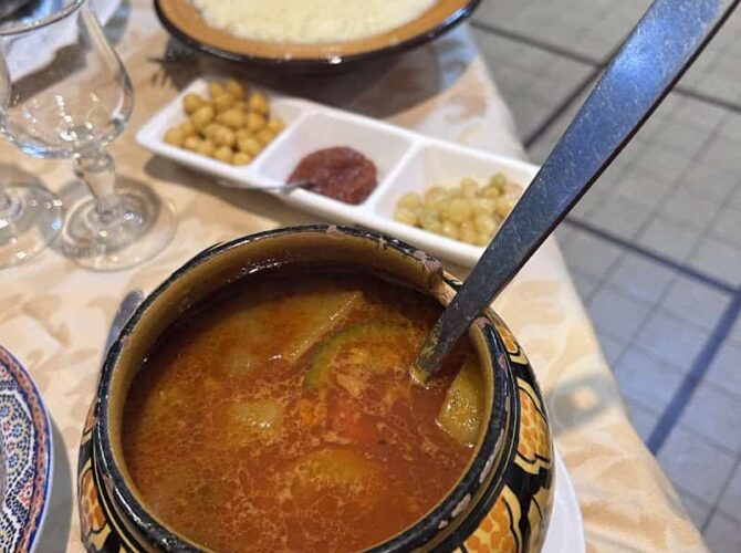 Restaurant Le Palais Oriental à Saint-Chéron, France