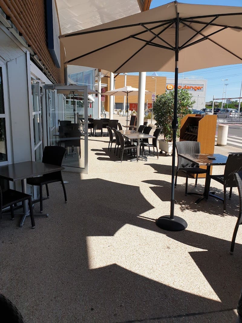 Restaurant Le Paris-Dieppe à Éragny, France