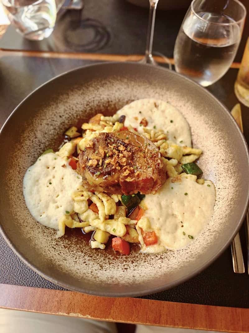 Restaurant Le Pas de Naurouze à Montferrand, France