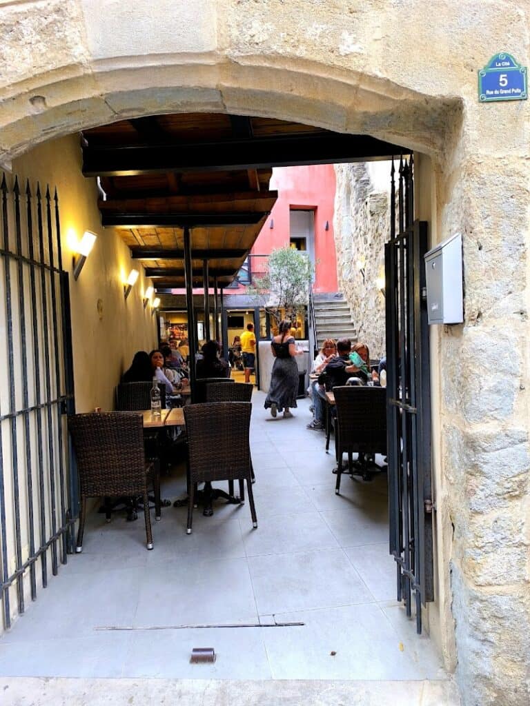 Restaurant Le Patio à Carcassonne, France — photo 1