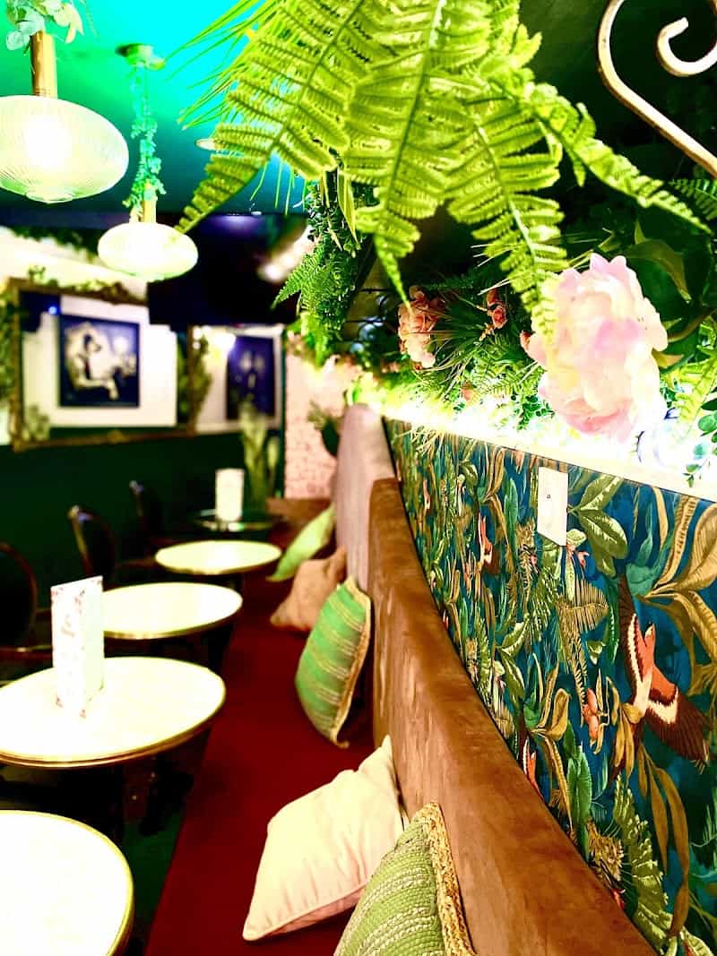 Restaurant Le Pere Moustache à Saint-Brieuc, France