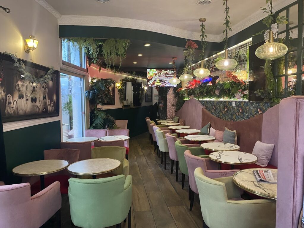 Restaurant Le Pere Moustache à Saint-Brieuc, France