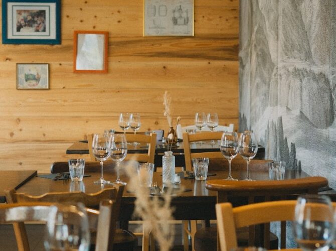 Le Petit Cordonnier – Bar & Restaurant à Bellevaux, France