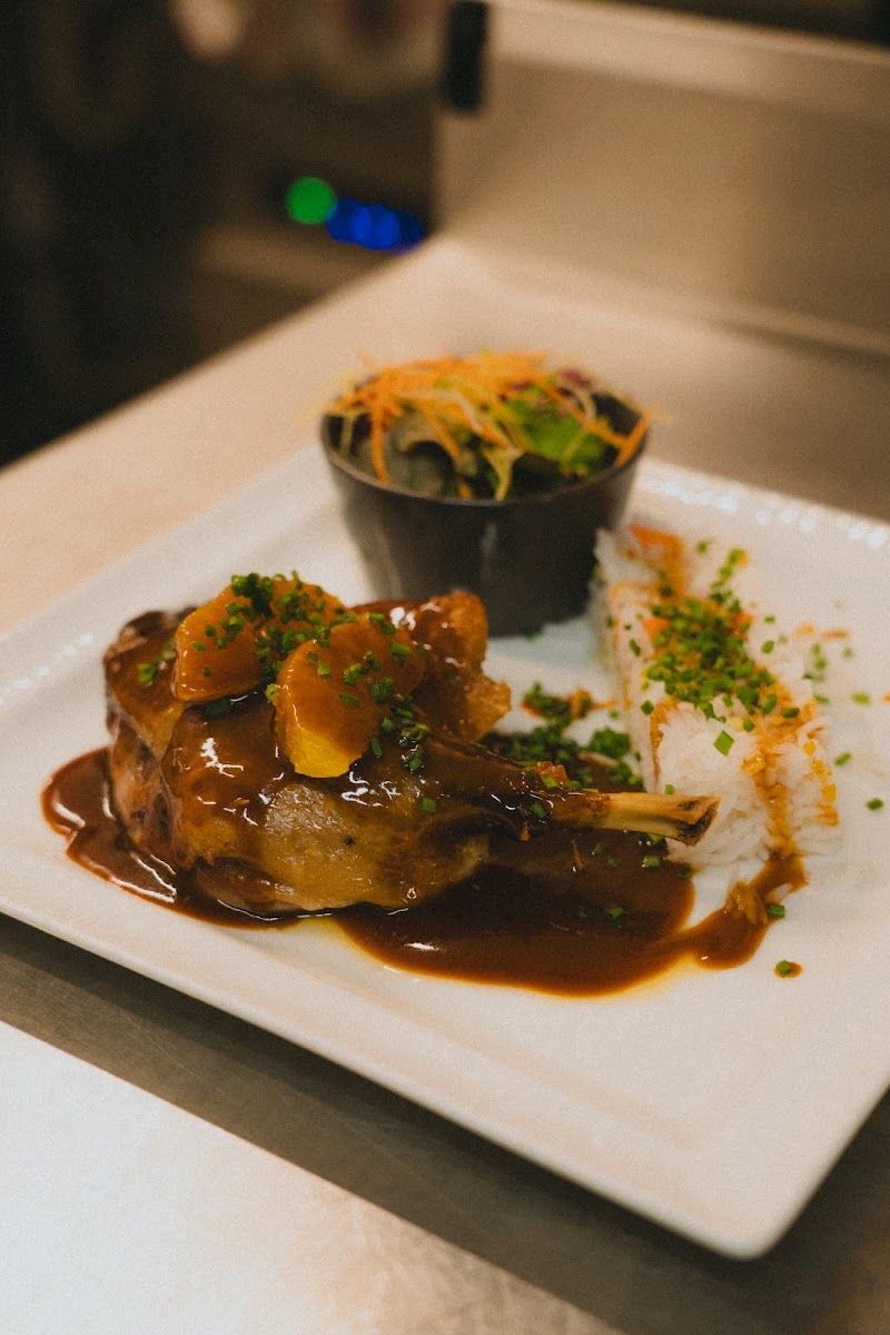 Le Petit Cordonnier – Bar & Restaurant à Bellevaux, France