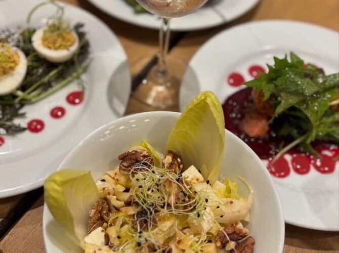 Restaurant Le Petit Perret à Levallois-Perret, France