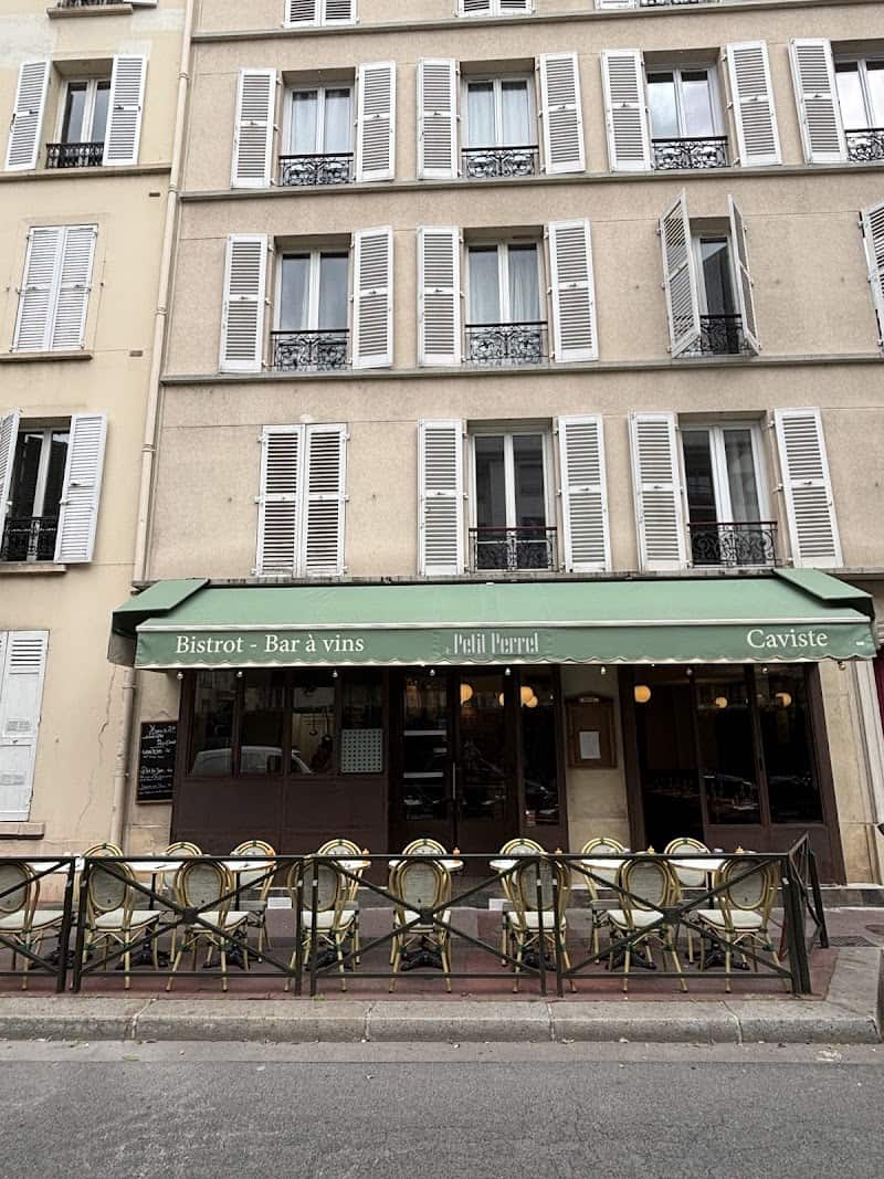 Restaurant Le Petit Perret à Levallois-Perret, France