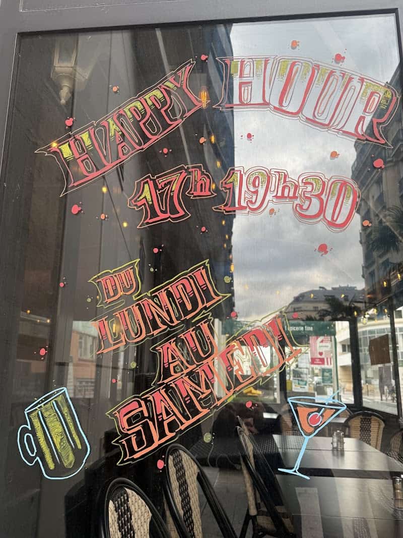 Restaurant le petit raspail à Levallois-Perret, France