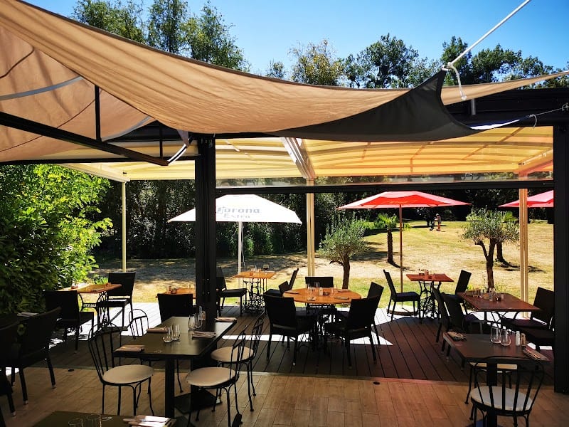 Restaurant Le Pitch and Putt95 à Saint-Ouen-l'Aumône, France