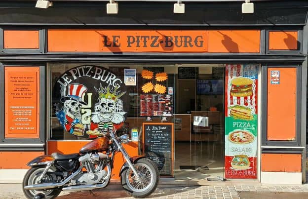 Restaurant Le Pitz-Burg à La Ferté-Alais, France