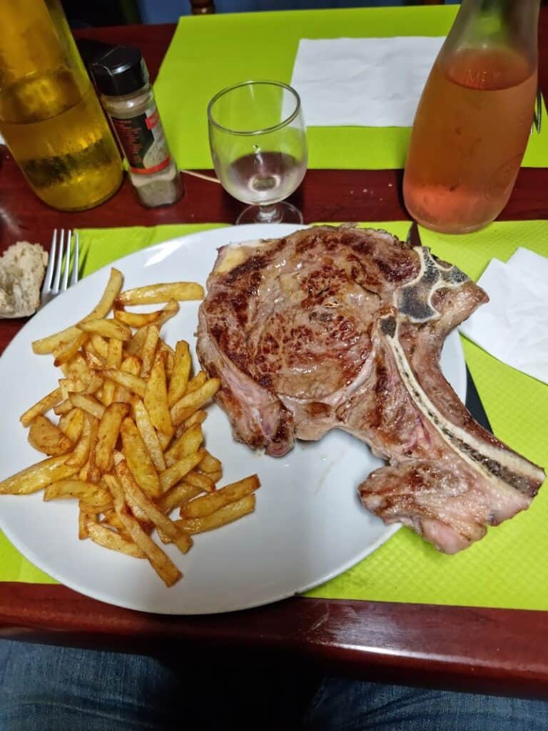Restaurant Le Point Routier à Bordeaux, France — photo 1