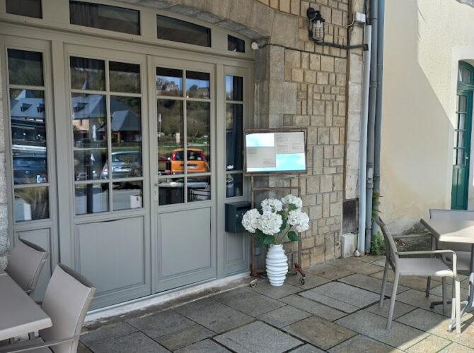 Restaurant LE POISSON IVRE à Dinan, France