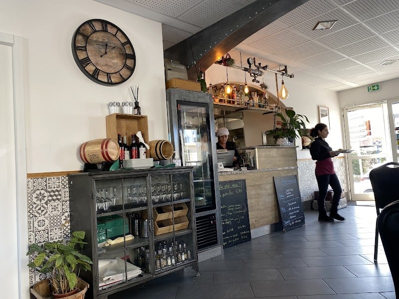 Restaurant Le Porto Moniz à Arnouville, France