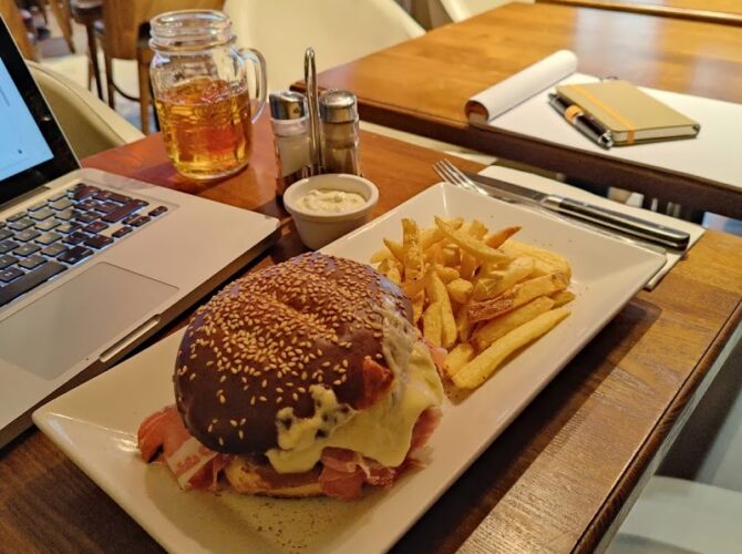 Restaurant Le Président – Cuisine Française Fait Maison à Paris, France