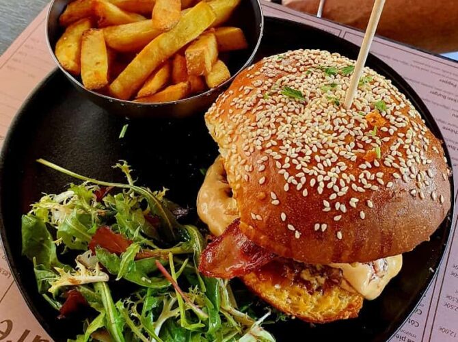 Restaurant Le P’tit Resto des Maurels à Le Lavandou, France