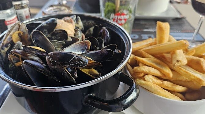 Restaurant Le Quincy à Plobannalec-Lesconil, France