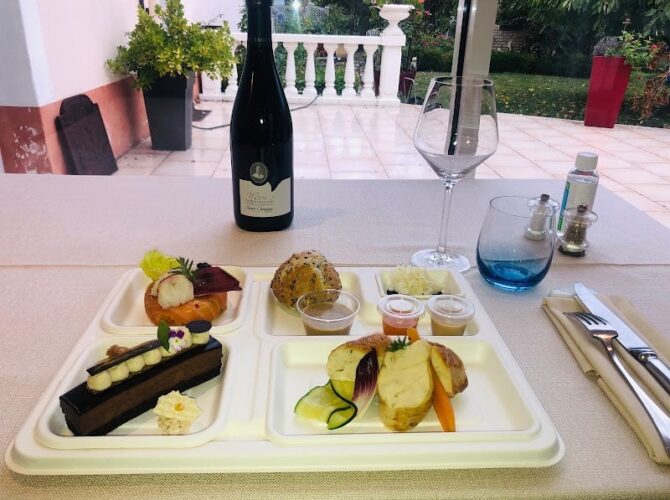 Restaurant Le Relais Cocatrix à Étréchy, France