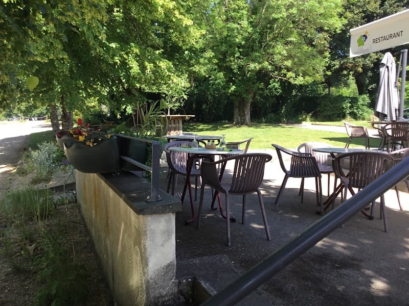 Restaurant Le Relais de la Colline « chez la fanette » à Saxon-Sion, France