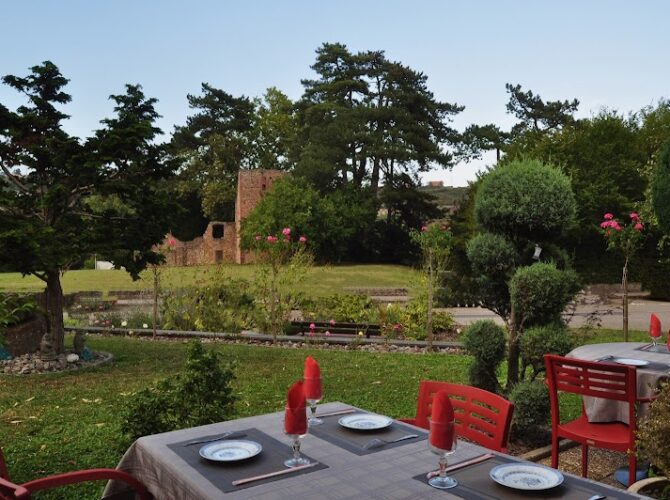 Le Restaurant Dragon d’Or OBERNAI à Obernai, France