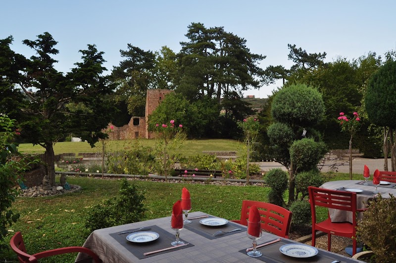 Le Restaurant Dragon d’Or OBERNAI à Obernai, France