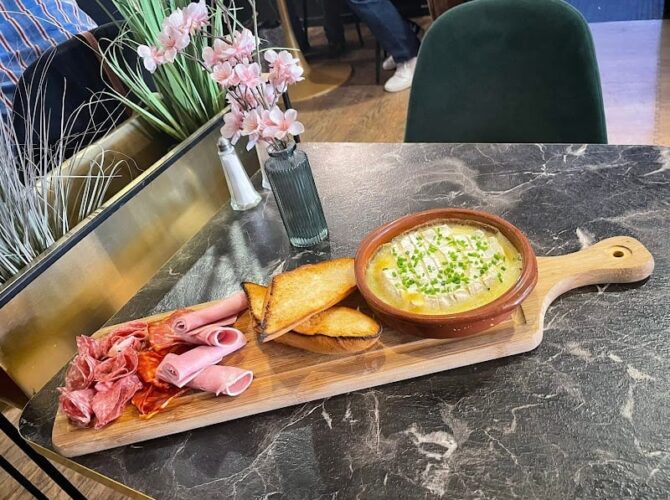 Restaurant Le Rétro à Lens, France