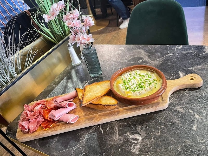 Restaurant Le Rétro à Lens, France