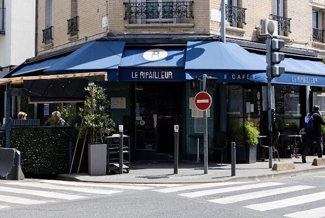 Restaurant Le Ripailleur à Saint-Ouen-sur-Seine, France