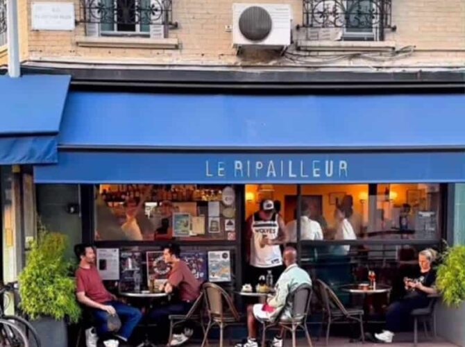 Restaurant Le Ripailleur à Saint-Ouen-sur-Seine, France