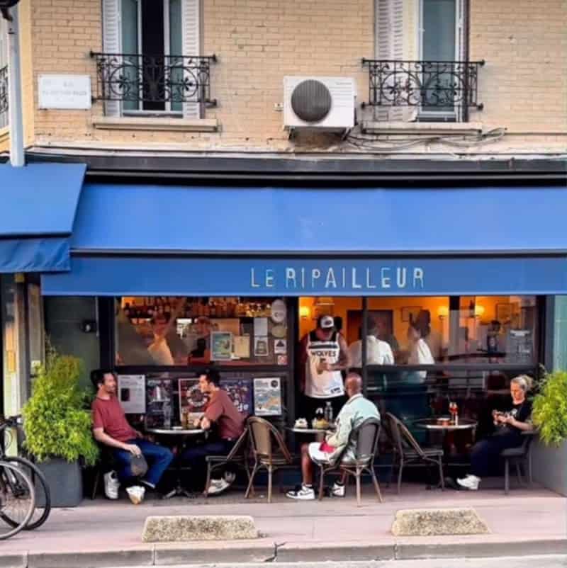 Restaurant Le Ripailleur à Saint-Ouen-sur-Seine, France
