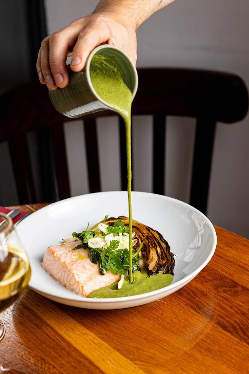 Restaurant Le Ripailleur à Saint-Ouen-sur-Seine, France