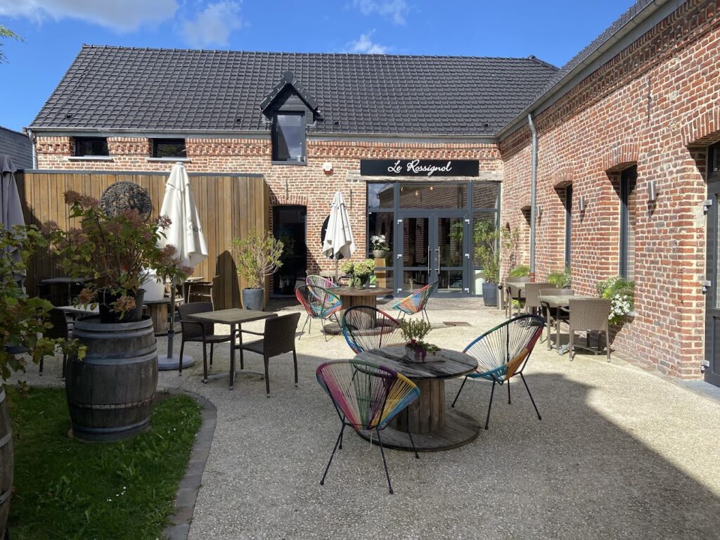 Le Rossignol Restaurant à Saint-Python, France