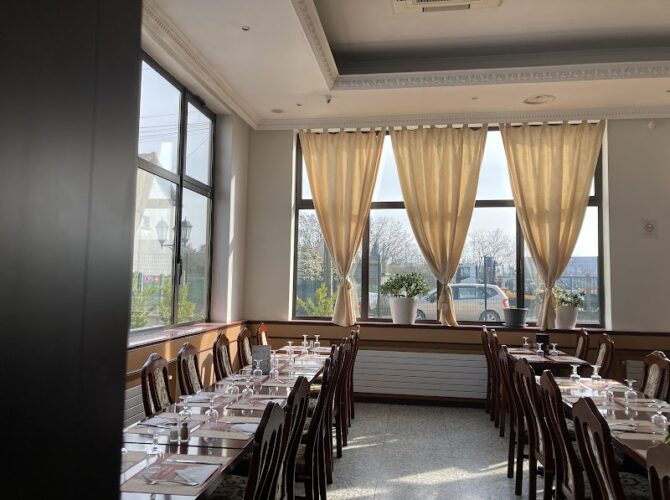 Restaurant Le Royal De Vigneux à Vigneux-sur-Seine, France