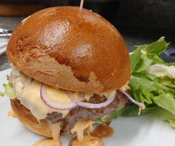 Restaurant Le Rush en Beau à Rochefort, France