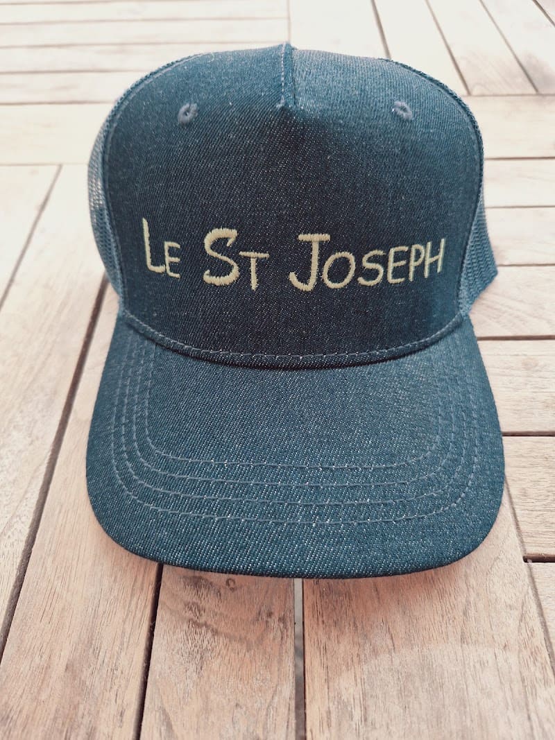 Restaurant Le Saint Joseph à La Garenne-Colombes, France