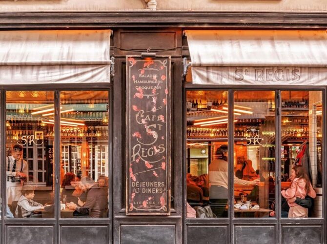 Restaurant Le Saint-Regis – Paris à Paris, France