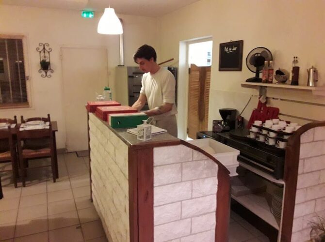 Restaurant Le Savignien à Savigny-le-Sec, France