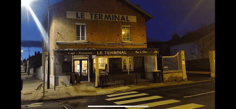 Restaurant Le Terminal à Sathonay-Camp, France