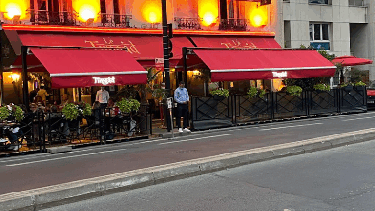 Restaurant Le Timgad à Courbevoie, France — photo 1