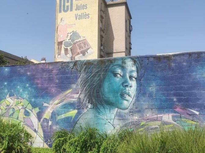 Restaurant Le Vallès à Saint-Ouen-sur-Seine, France
